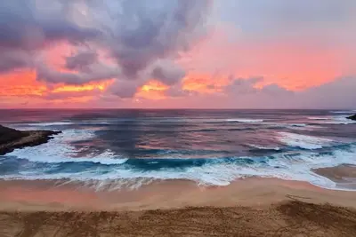 Image de 16p - Permitted penthouse end unit at the Hawaiian Princess - best view on Oahu