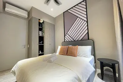 Image de Millerz Square Old Klang Road 2r2b; 6pax