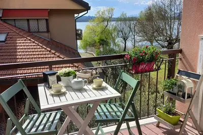 Image de Miralago apartment with garden by the lake