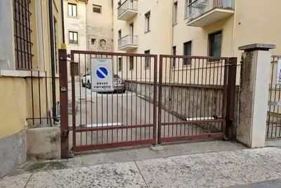 Image de Rosa Tea Apartment, a few meters from the Arena of Verona, with parking space! ! !