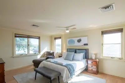 Image de Tranquil Taylor - Two-Storey Cbd Family Home, Bbq