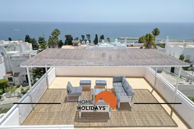 Image de #128 Number 10 Villa by Home Holidays