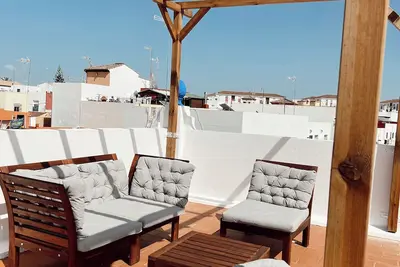 Image de Magical 5 bedroom Vacation home with Large Terrace 12min driving from the beach!