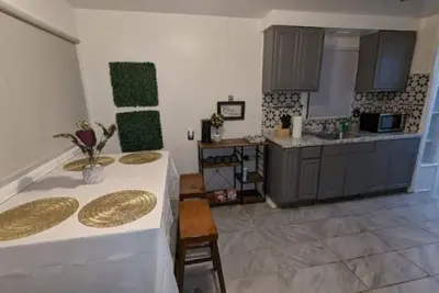 Image de 3 bedroom home in Warrendale