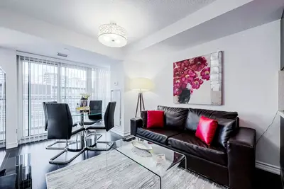 Image de Family Size 2 Bedroom 2 Bathroom Suite w. 3 TVs and Balcony