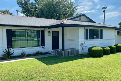 Newly Remodeled Beauty in Phoenix