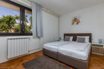 Image de Appartement de deux chambres avec la terrasse Karlovac (A-20989-b)