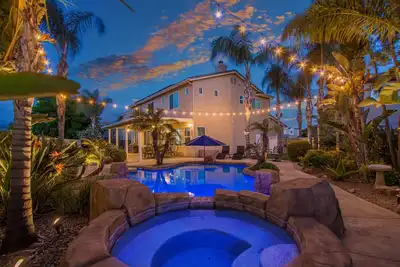 Image de Sip and Swim Just Minutes From Temecula's Wine Country