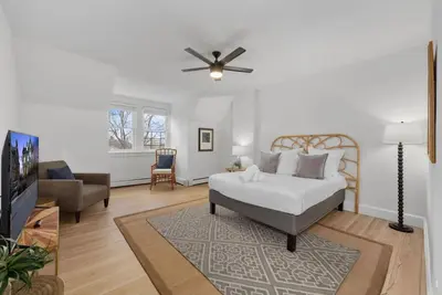 Cozy 2. 5br near Zoo | Hospitals | Uc | Free Parking