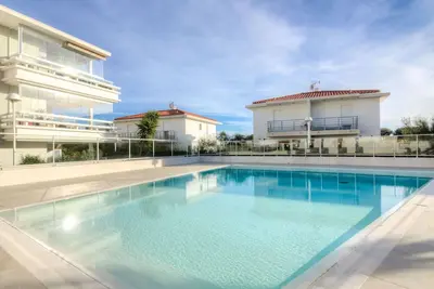 Image de Confortable appartement pour 4 personnes avec piscine, Wifi, Tv et terrasse