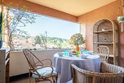 Image de Confortable appartement pour 4 personnes avec Wifi, Tv, terrasse et vue panoramique