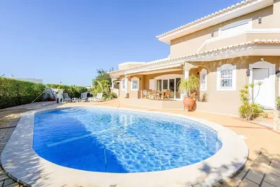 Image de Maison de vacances Portimão pour 1 - 8 personnes avec 4 chambres à coucher - Maison de vacances
