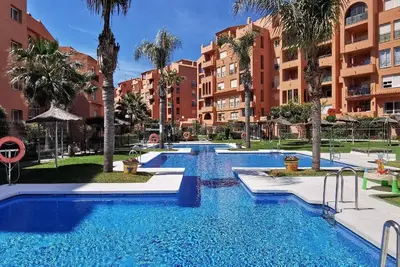 Image de Appartement de vacances Puerto de la Duquesa pour 1 - 4 personnes avec 2 chambres Ă coucher - Logeme