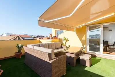 Image de Rd2 Parking Inclus Triana Terrasse Privée 3Ch & + 2To