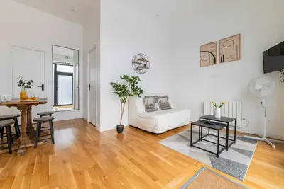 Image de Charmant 2 pieces central Les Halles a deux pas