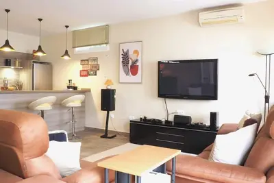 Image de Villa · Nerja · 4 chambres · 7 lits · 3 salles de bain