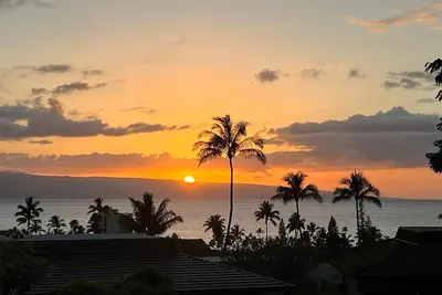Image de Kbm Resorts | Free Car | Kaanapali Plantation Villa | Ocean view | 3-Bedroom Condo, Recently Remodeled! Kpl-46