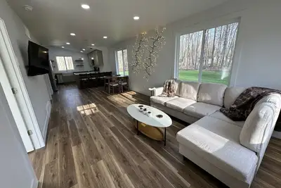 Image de Cozy Hidden Retreat Close to Lake Michigan