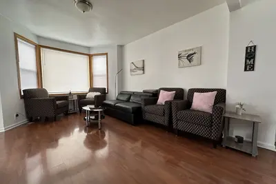 Image de cozy home in Bridgeport Chicago. walking to park and river front