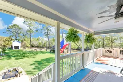 Image de The Blue Jay Getaway