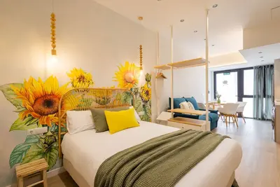 Image de The Green Apartment Ii by Florit Flats