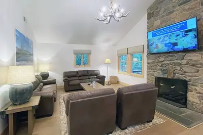 Image de Charming 3 Bedroom Cabin in the Poconos on Private Resort