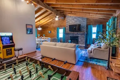 Image de Ascension Cabin - hot tub, fire pit, pet friendly