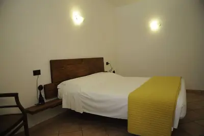 Image de two-room ground-floor apartment with access from the garden and near the pool