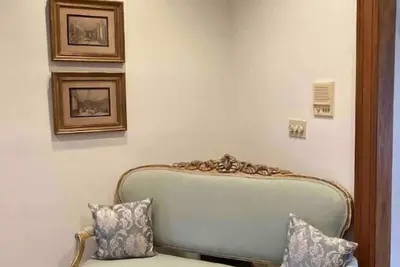 Image de Historic 2 bedroom home - great location!