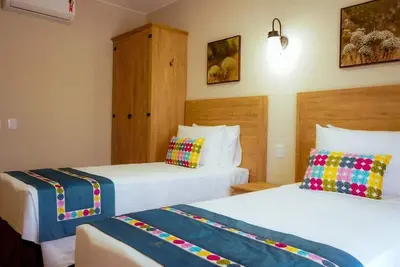 Image de Apartamento Inteiro p/ 6 Pessoas no Resort Quinta Santa Bárbara Centro Histórico