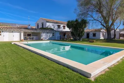 Image de Cortijo del Río Antequera by Ruralidays