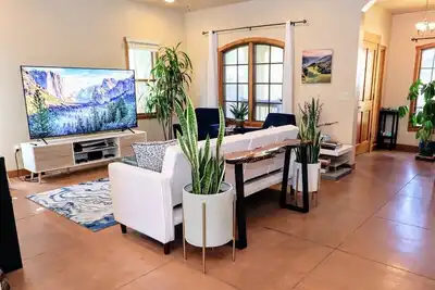 Image de This house is a 2 bedroom(s), 3 bathrooms, located in Tucson, Az.