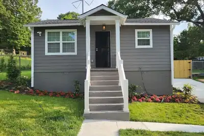 Image de The Silver Cottage 5 Miles to Downtown/Mercedes Benz Stadium/Aquarium