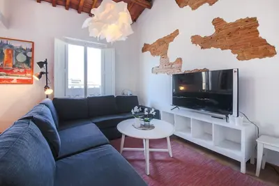 4 bedroom apartment nearby the historic centre of Florence