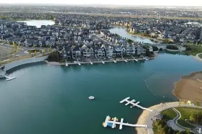 Image de Luxury 3-Bedroom in an upscale neighborhood