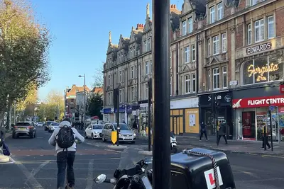 Image de The Grand Bleu - Next to Tube station