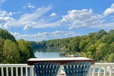 Image de Waterfront Condo!