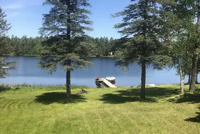 Image de Lakefront 4 Bedroom Cabin