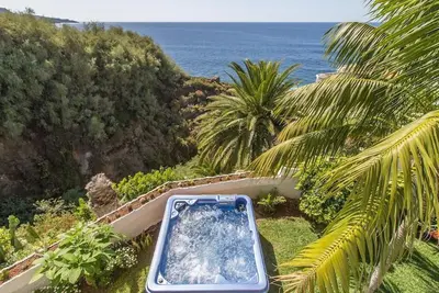Image de Top Coastal House With Amazing Seaviews