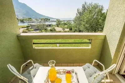 Image de Appartement d'une chambre avec le balcon et la vue sur le mer Omis (A-21050-a)