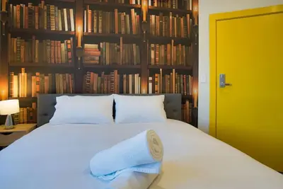 Image de ★Harry Potter★King Bed★Netflix★Disney+★AdelaideCBD