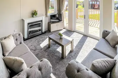 Image de 2 bedroom accommodation in Tunstall, Nr Hull