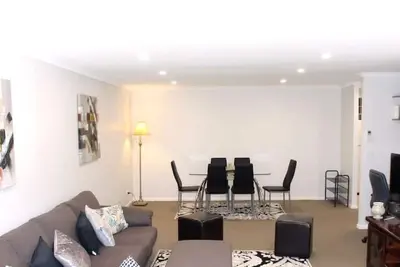 Image de Bra | Val · Comfortable & Spacious -2bd 2bth