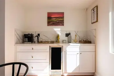 Image de Private country estate - 10 minutes to the sand!