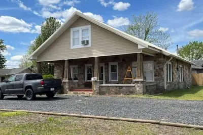 Charming Winter Peak Getaway Sleeps 5