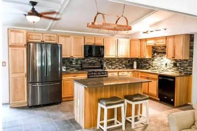 Image de Riverside Road - Explore Mqt