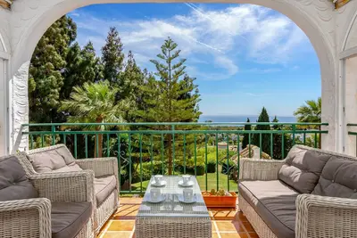 Image de Seaview balcony by Costarentals - Ref 203