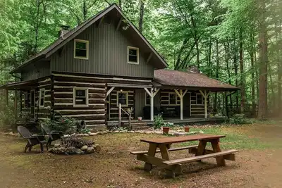 Image de Hikers Retreat in the Linville Gorge Forest