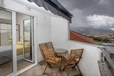 Image de Apartment Mia - Two Bedroom Apartment with Balcony