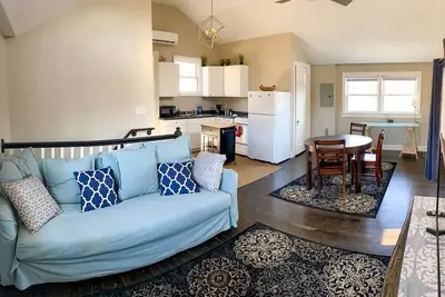 Image de Private Space Near Uk Campus and Kroger Field